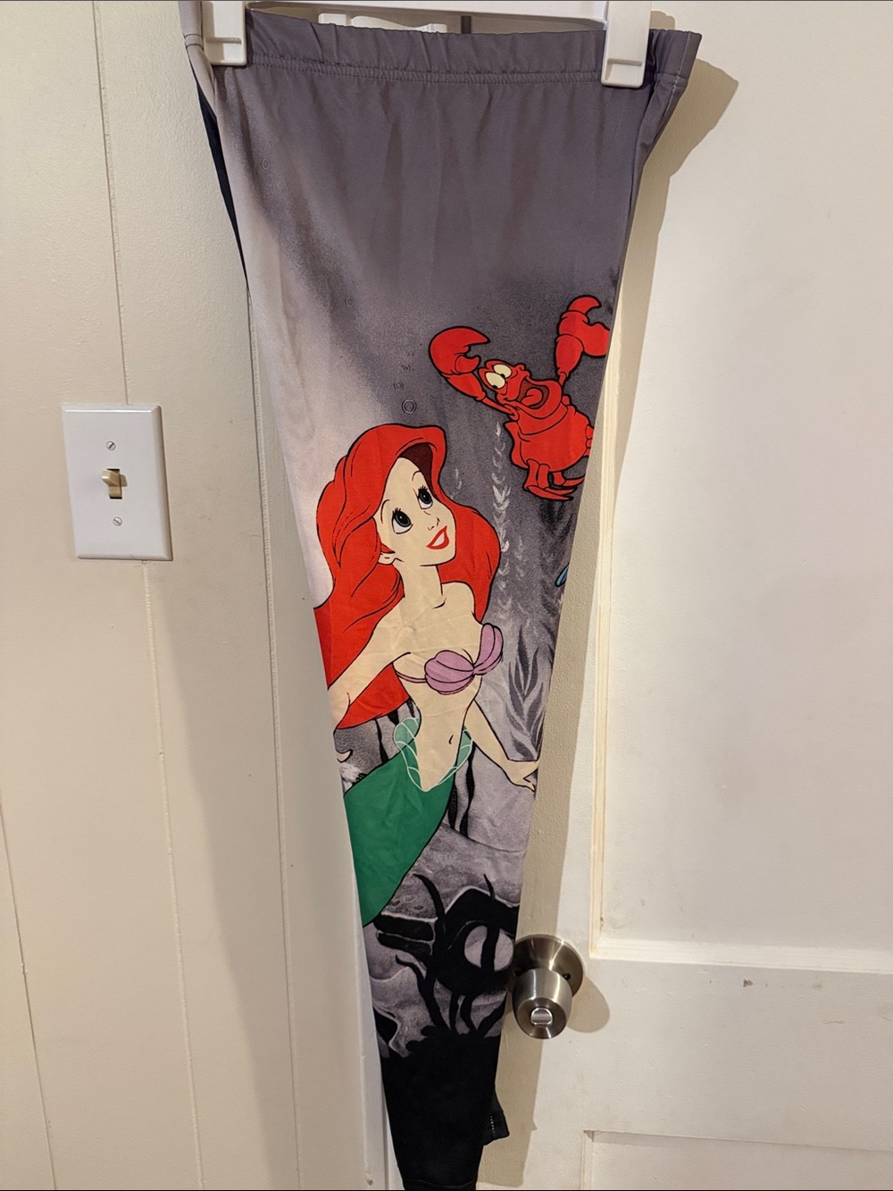 Ariel Graphic Leggings